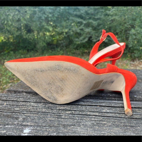 ALDO Orange Pointed Toe Sling Back Heels - Picture 5 of 5